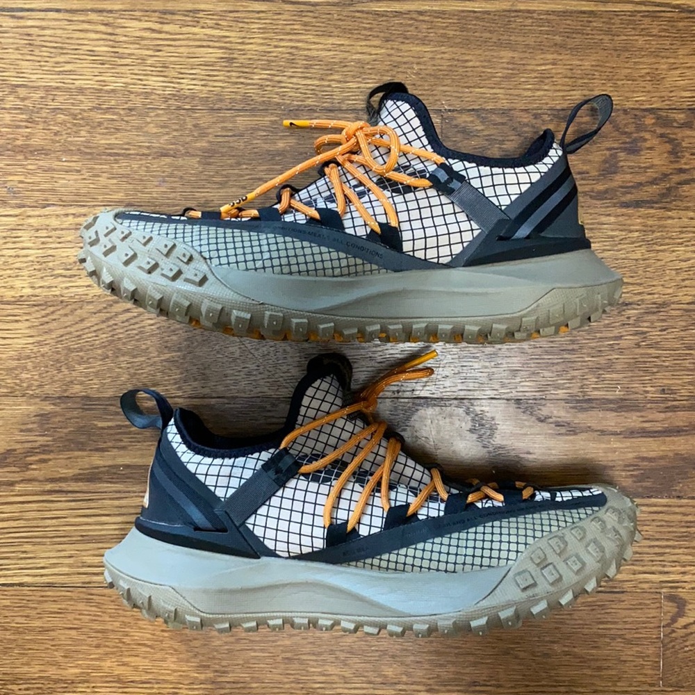 Size 8 Nike ACG Mountain Fly Low